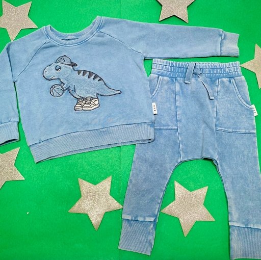 10 Sustainable Lounge Sets and More From Huxbaby - Mini Dreamers