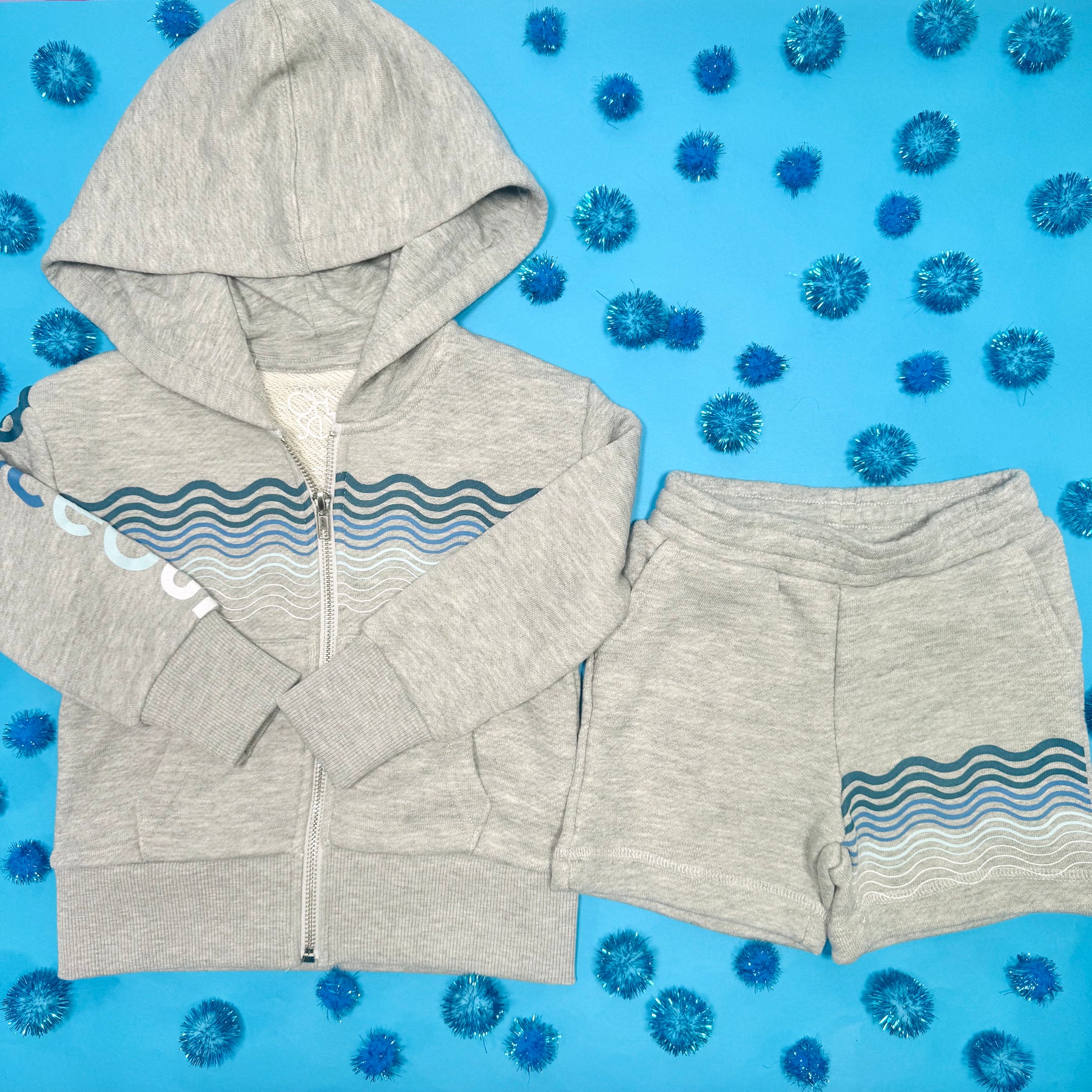 PEACE OUT ZIP UP HOODIE - HOODIES