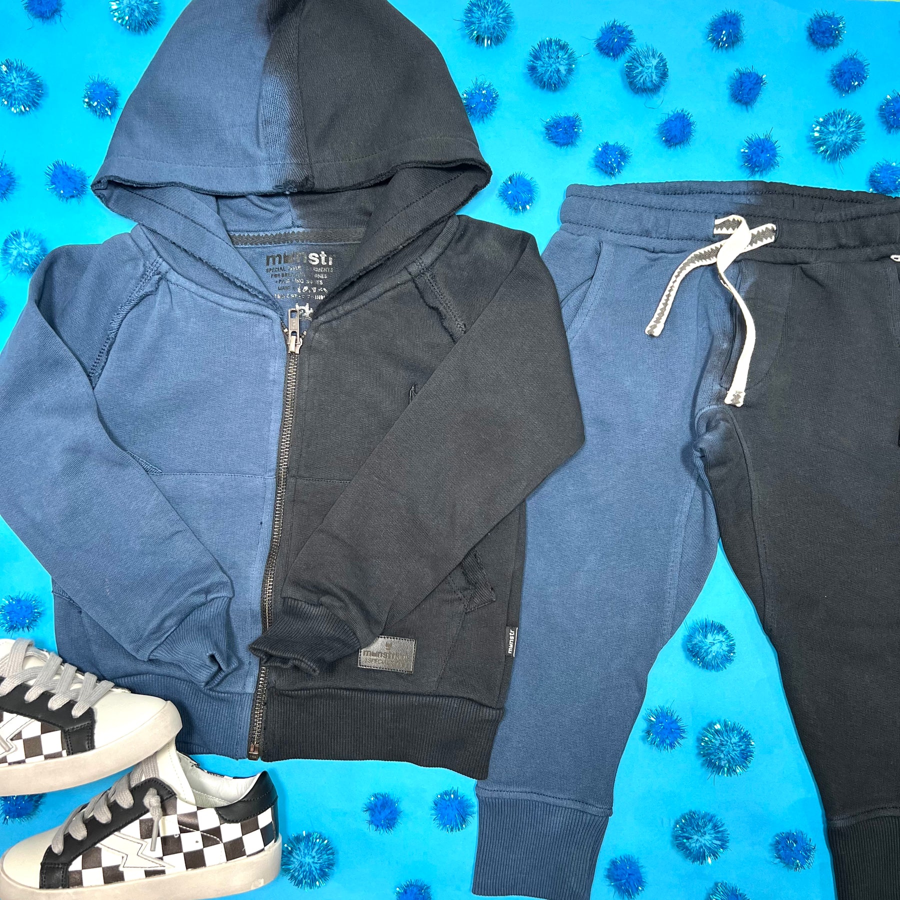 TRAVEL SWEATPANTS