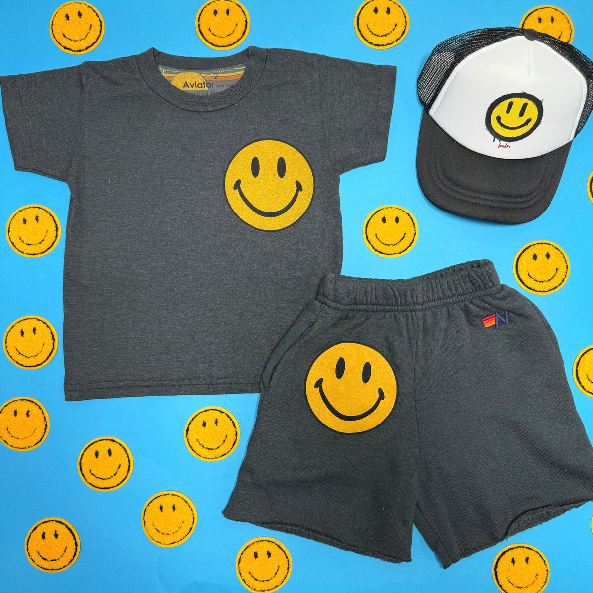 SMILEY TSHIRT - SHORT SLEEVE TOPS