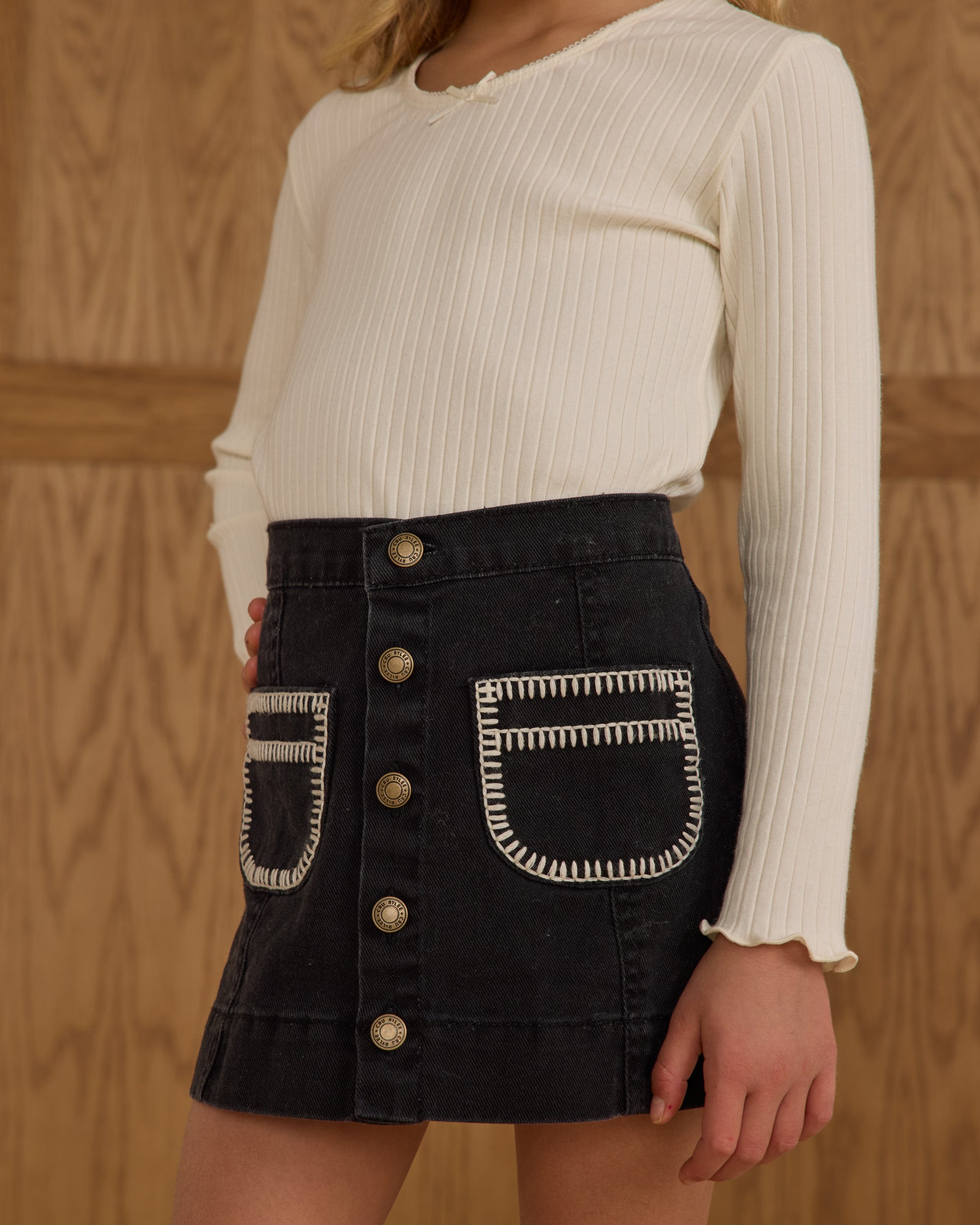 RIBBED LONG SLEEVE TOP