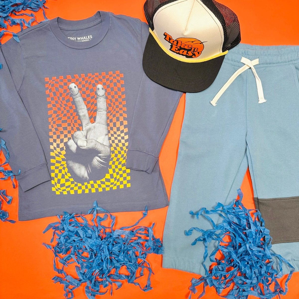 GOOD VIBES PEACE SIGN LONG SLEEVE TSHIRT - LONG SLEEVE TOPS