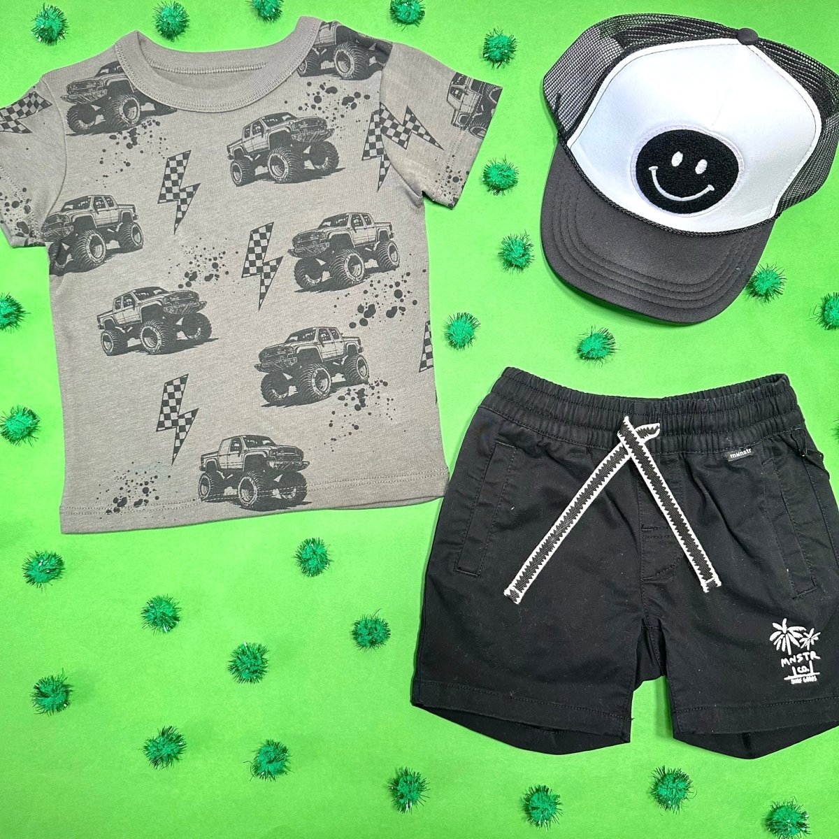 PALM TREES SHORTS - SHORTS