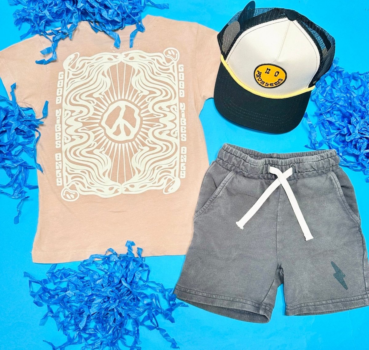 ROAD TRIPPER SHORTS - TINY WHALES
