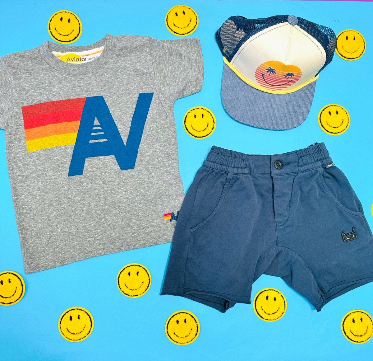 VOLCAN SHORTS - SHORTS