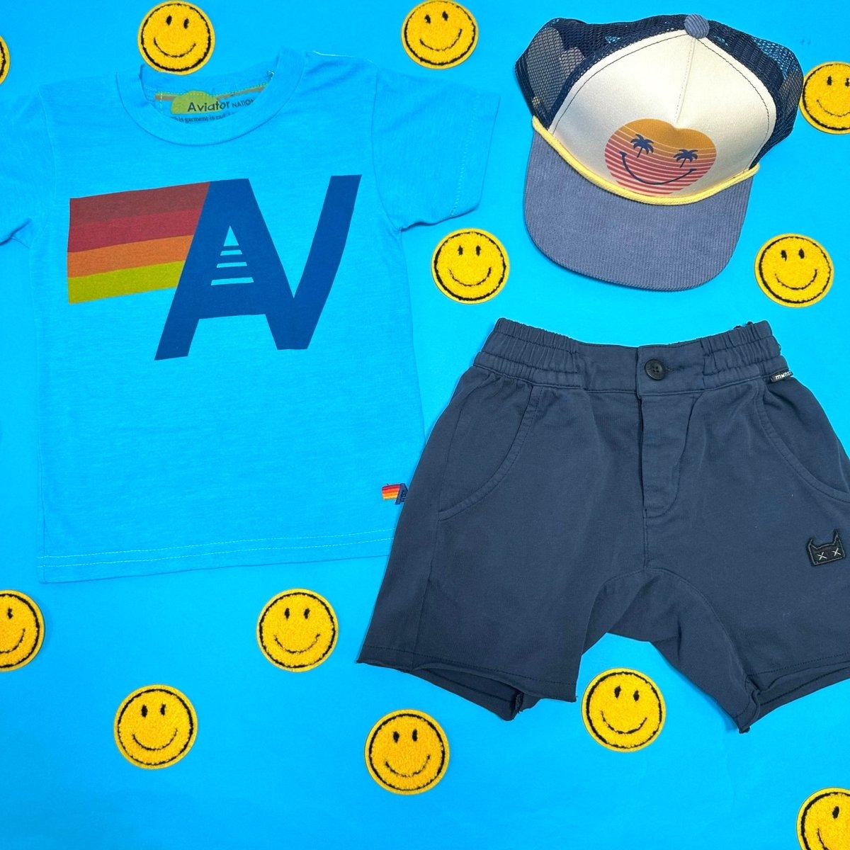 VOLCAN SHORTS - SHORTS