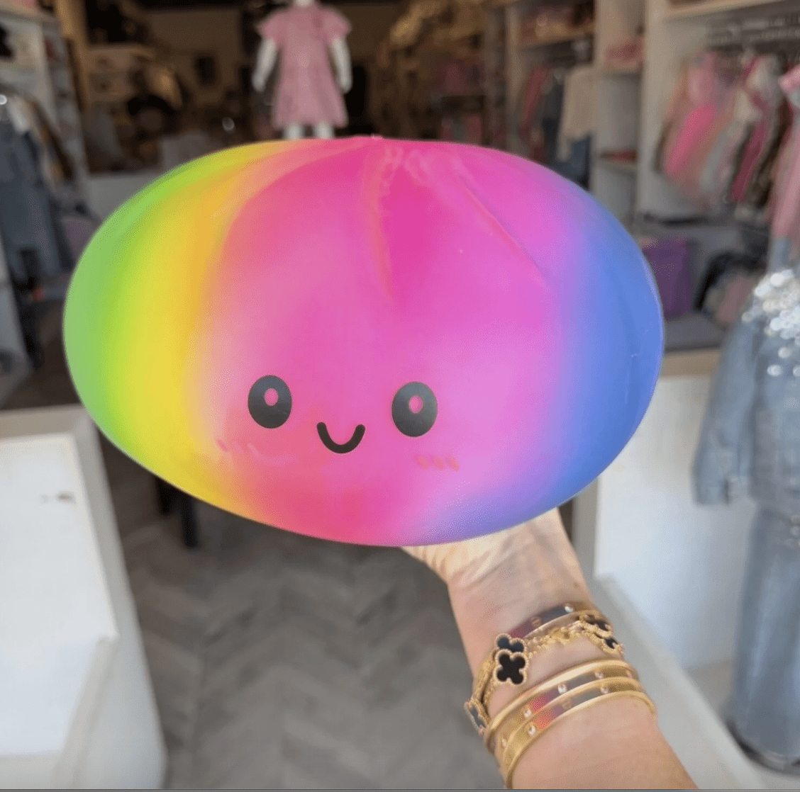 XXL JUMBO SOLID SQUISHY DUMPLING BLIND BOX MYSTERY - MINI DREAMERS
