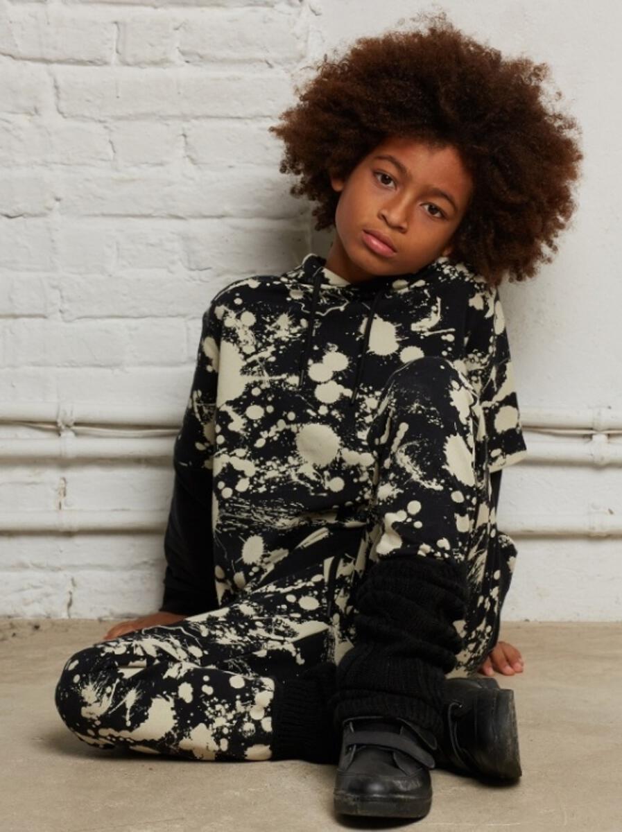 ARTISTS GRAFFITI SWEATPANTS (PREORDER) - YPORQUE