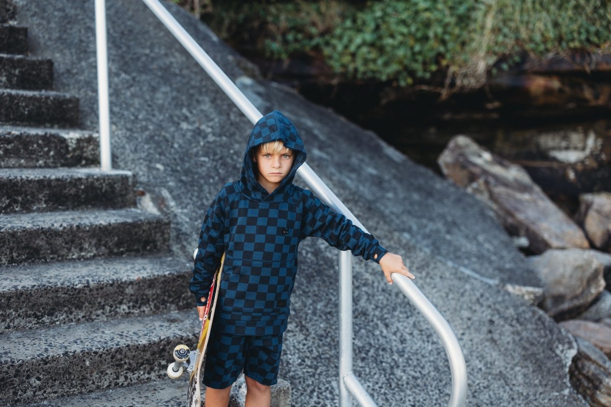 CHECK OUT TRACK SHORTS - SHORTS