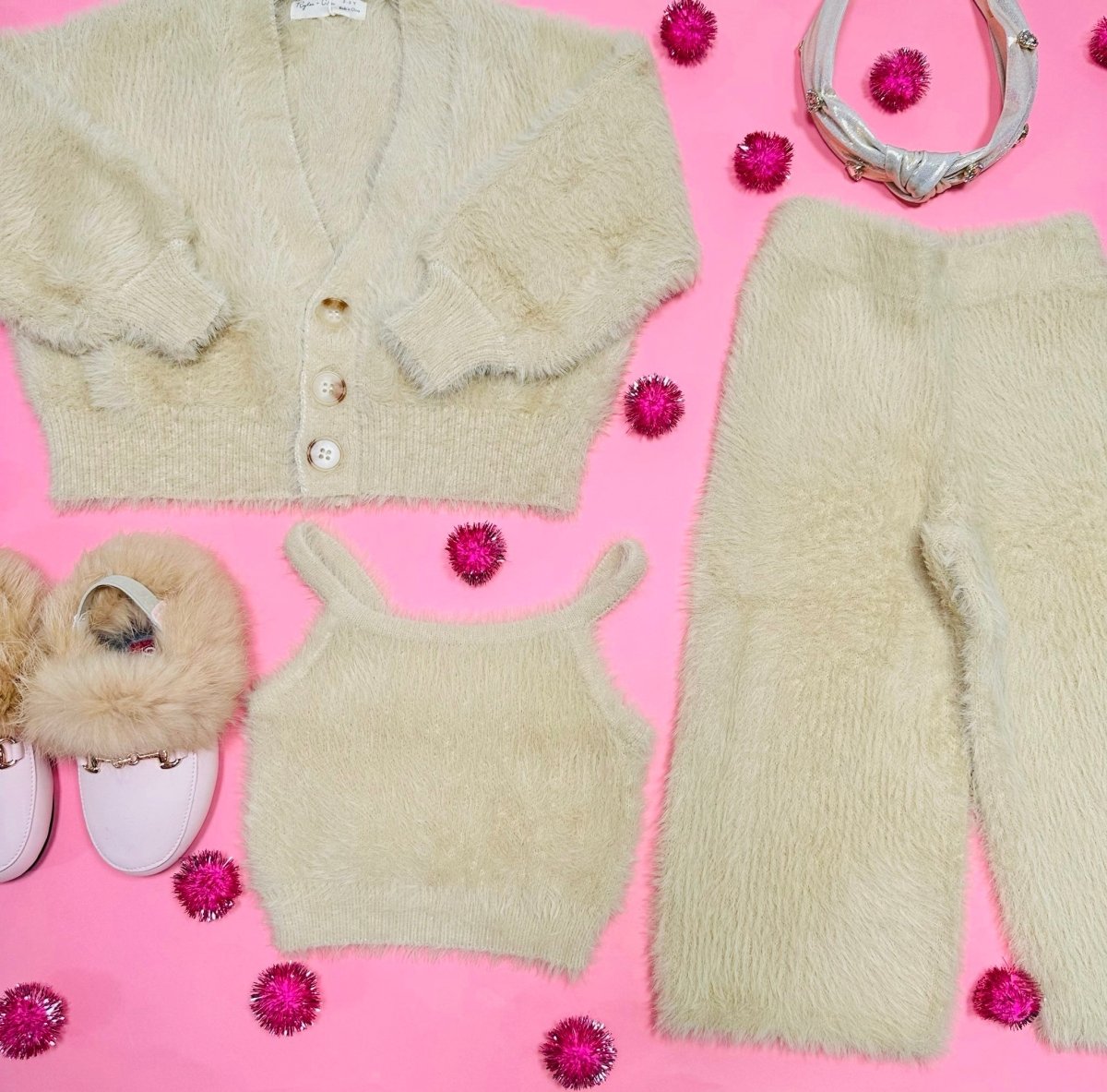 FUZZY CARDIGAN - RYLEE + CRU