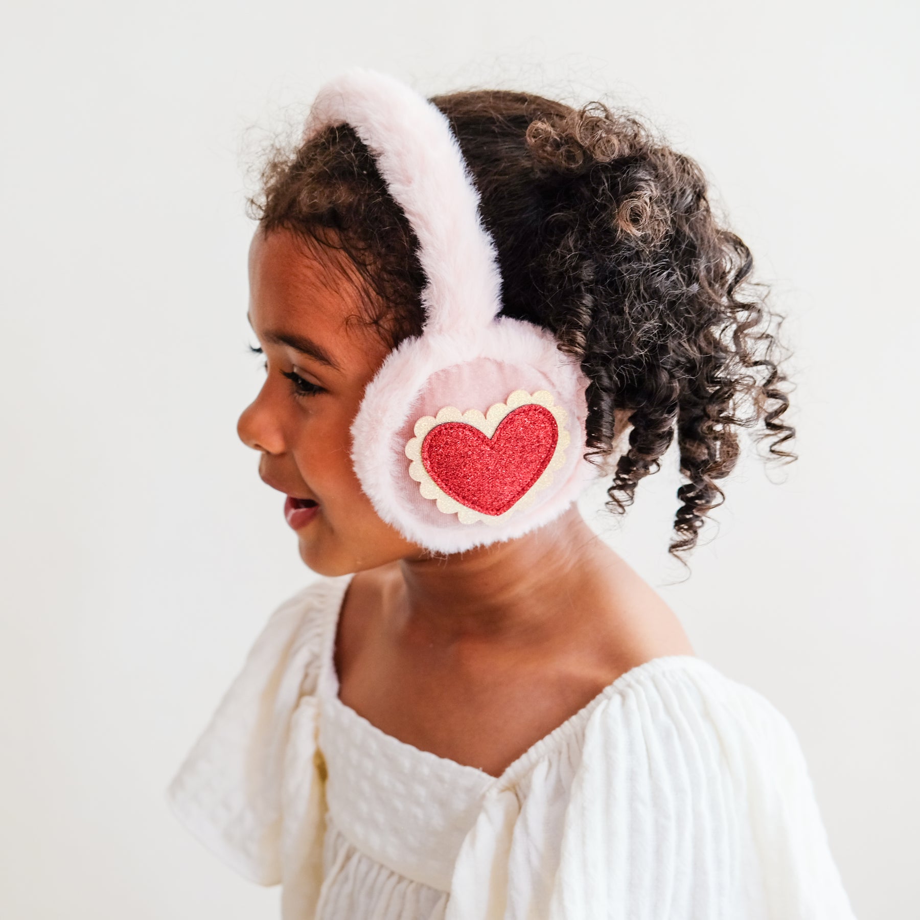 HEART EARMUFFS (PREORDER)