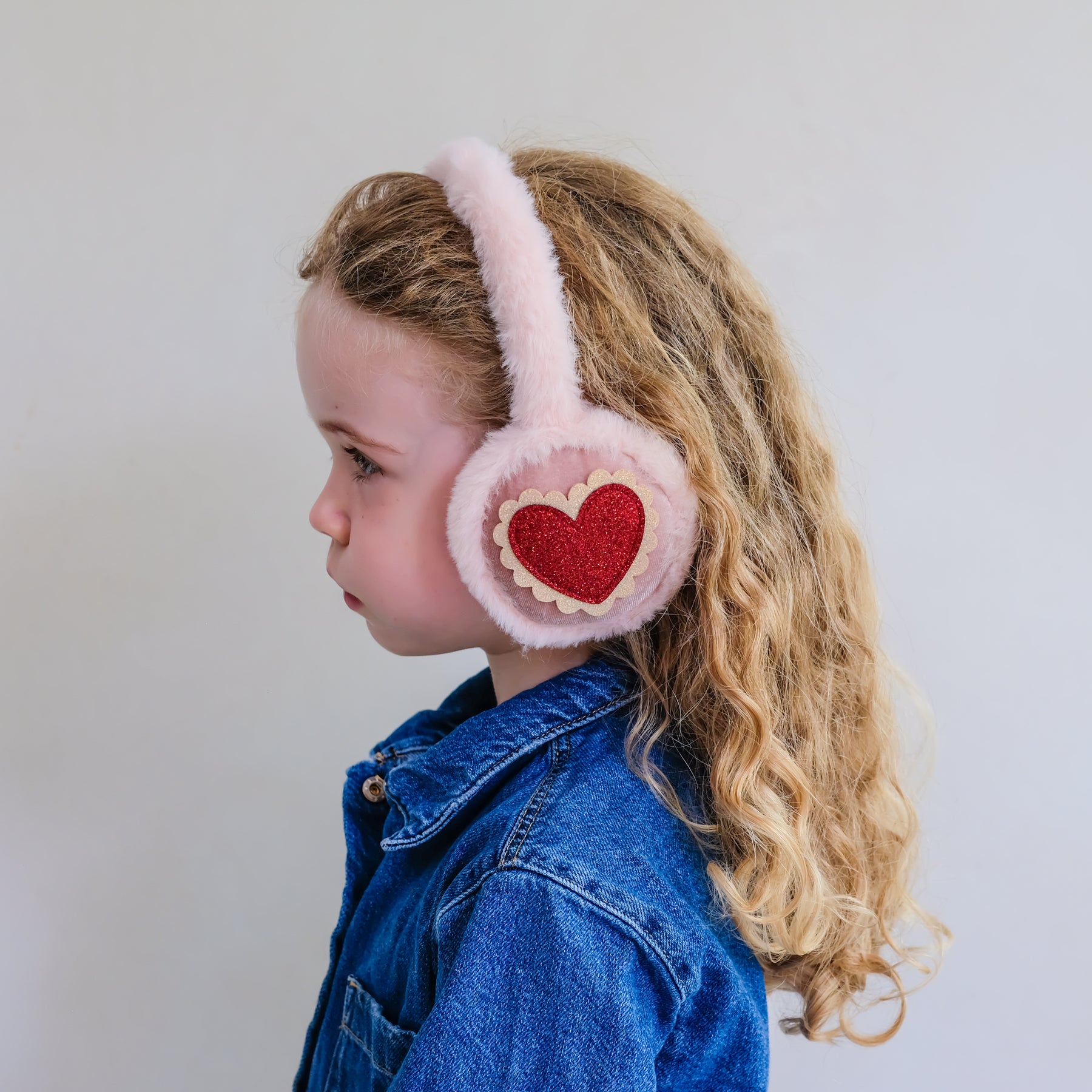 HEART EARMUFFS (PREORDER)
