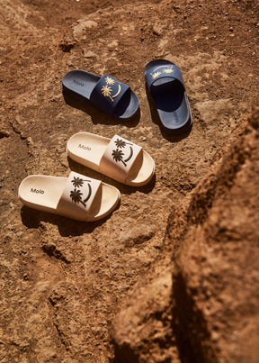 ZHAPPY WHITECAP SANDALS (PREORDER) - SANDALS