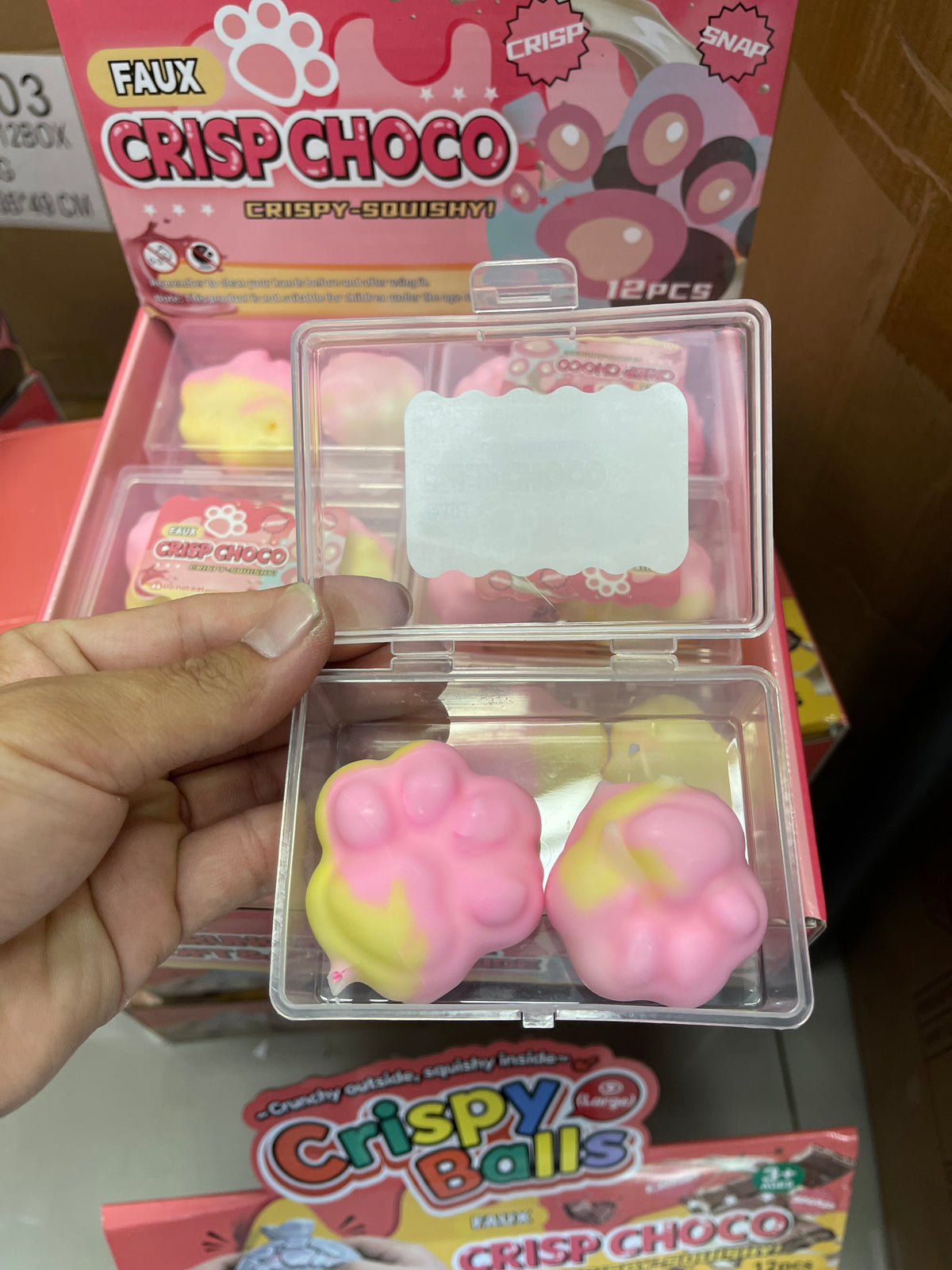 ASMR CRACKING PAW SQUISHY SET OF 2