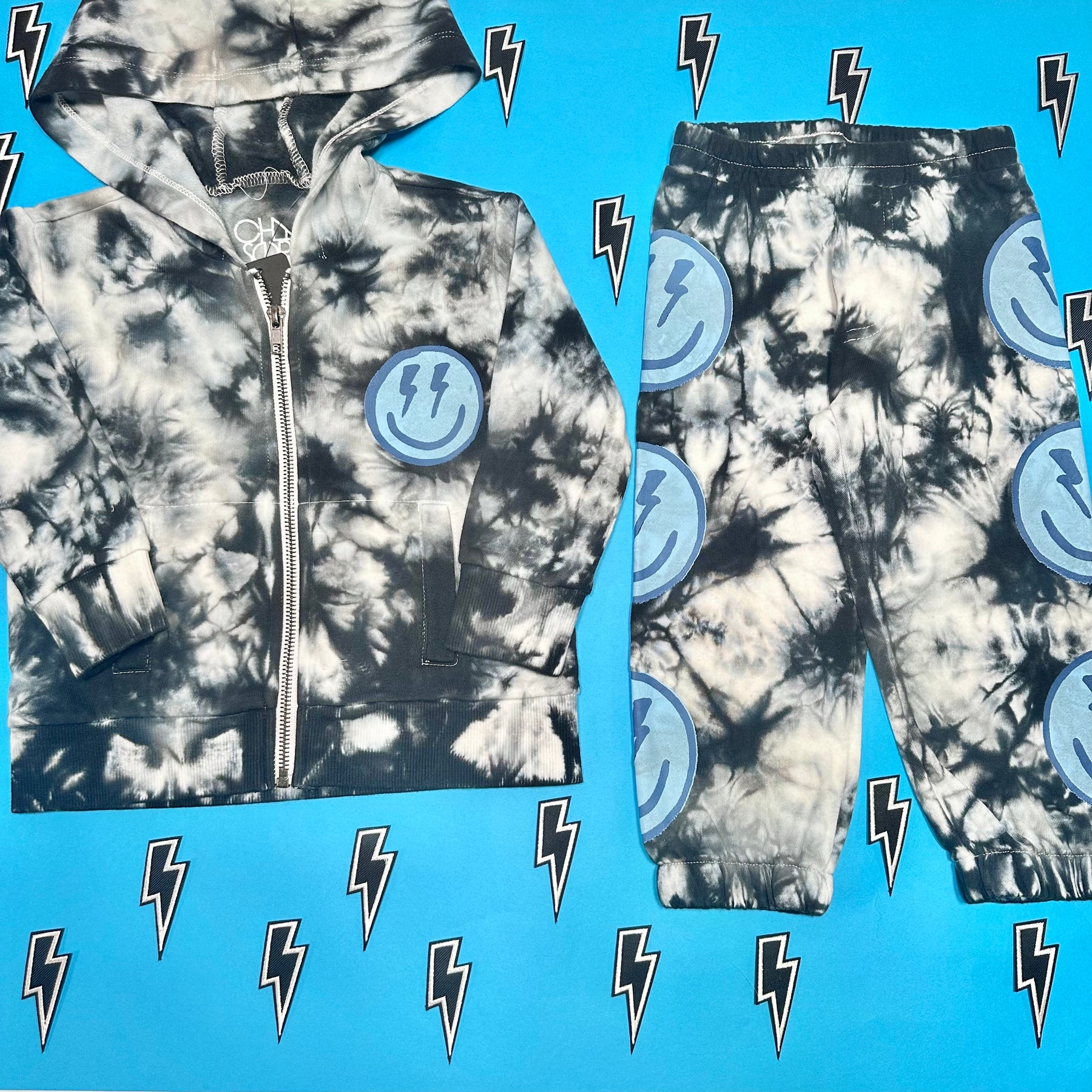 SMILEY BOLT TIE DYE ZIP UP HOODIE