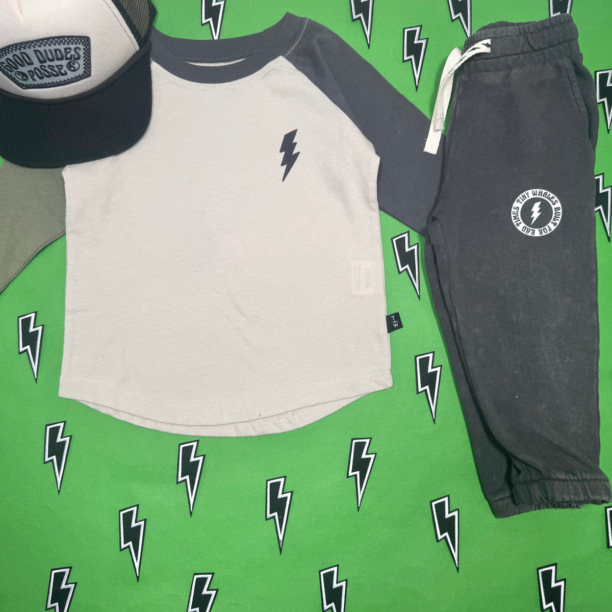 BOLT COLOR BLOCK LONG SLEEVE TSHIRT - LONG SLEEVE TOPS