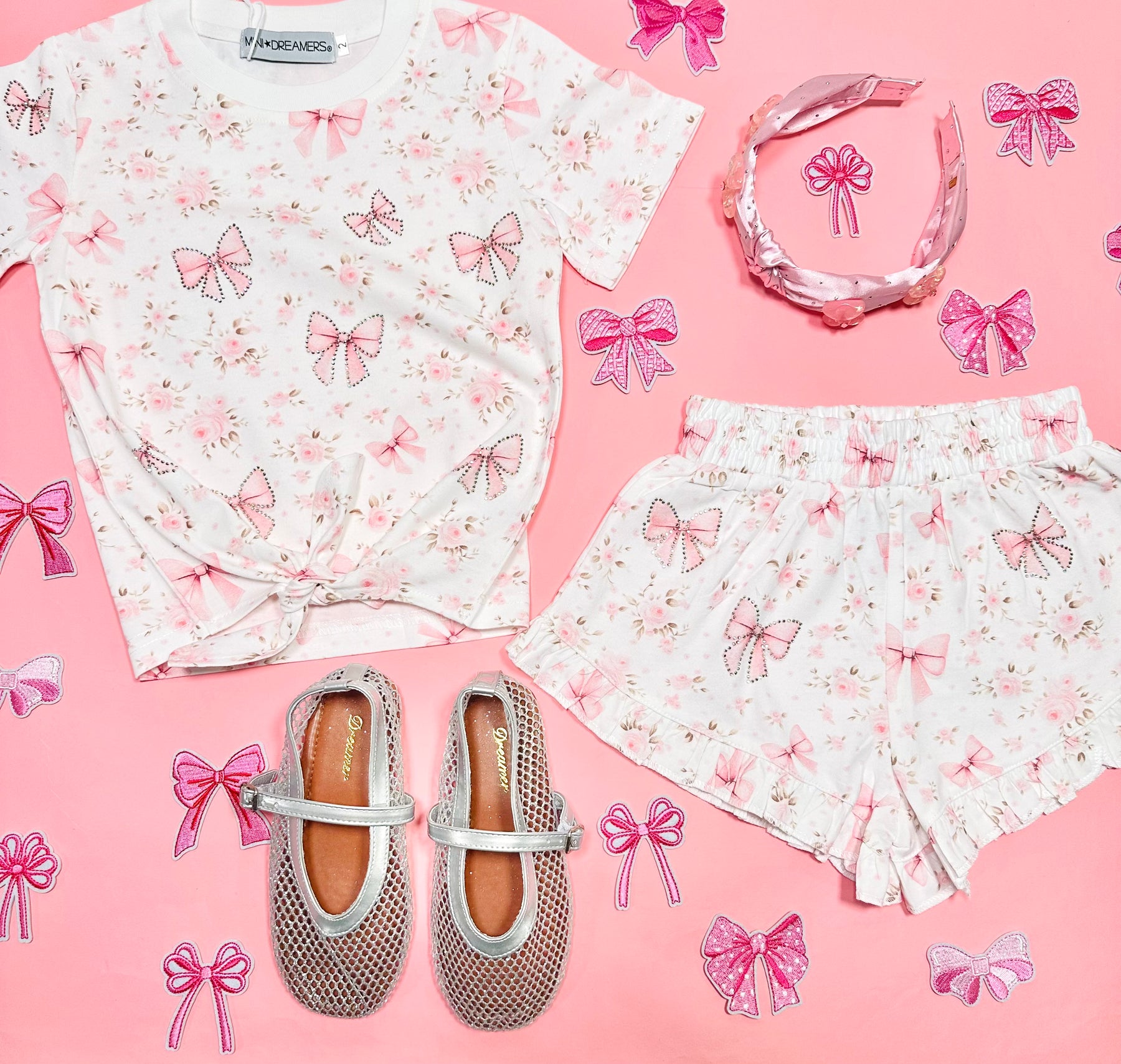 CHARLOTTE CRYSTAL BOWS SHORT SLEEVE AND SHORTS SET