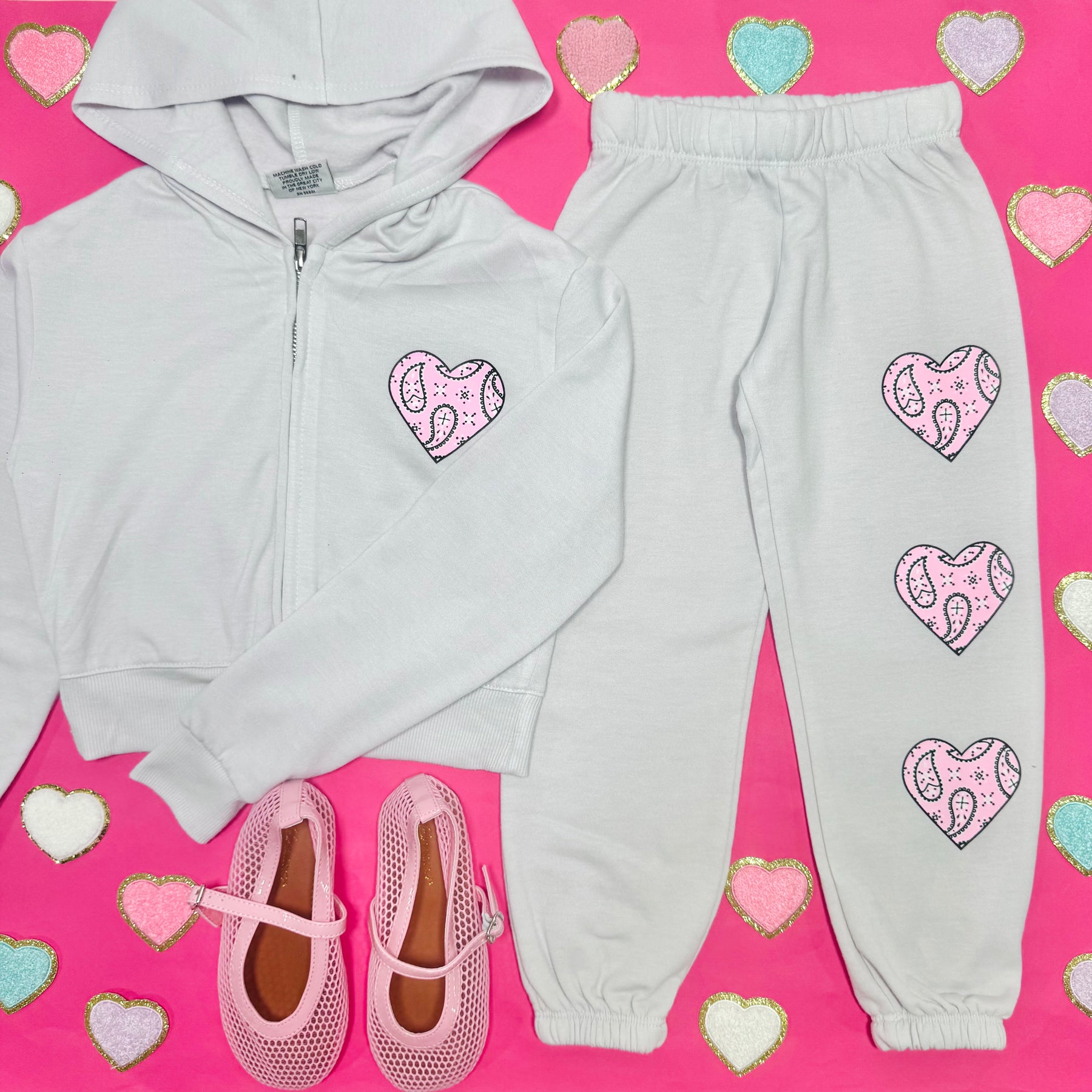 BANDANA HEART ZIP UP HOODIE