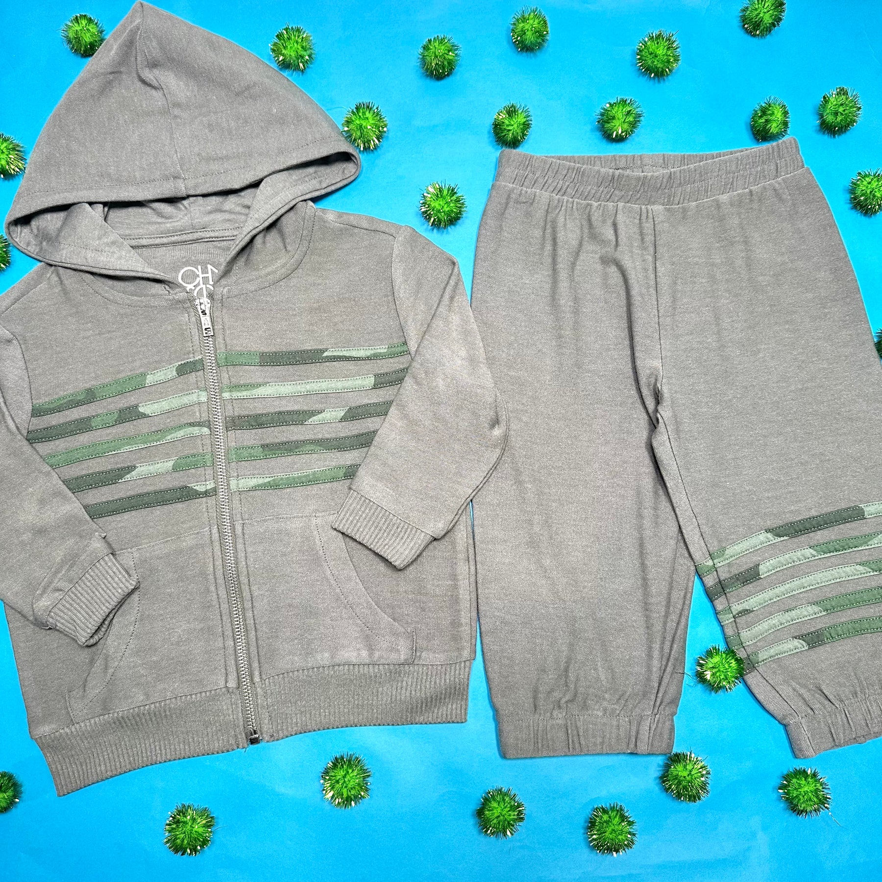 CAMO STRIPE SWEATPANTS - CHASER KIDS - SWEATPANTS