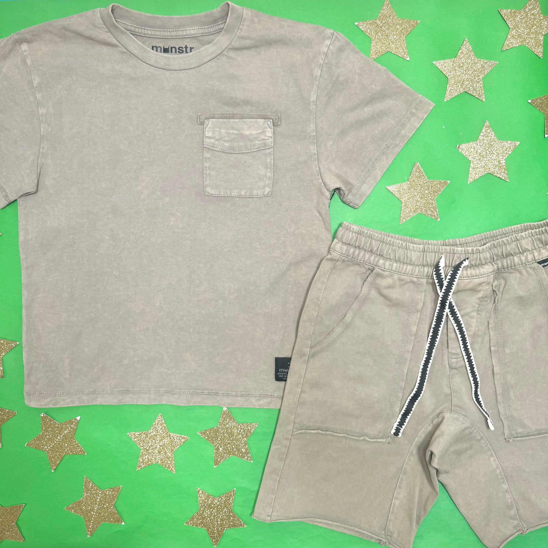 MINERAL SAND THRILLS SHORTS