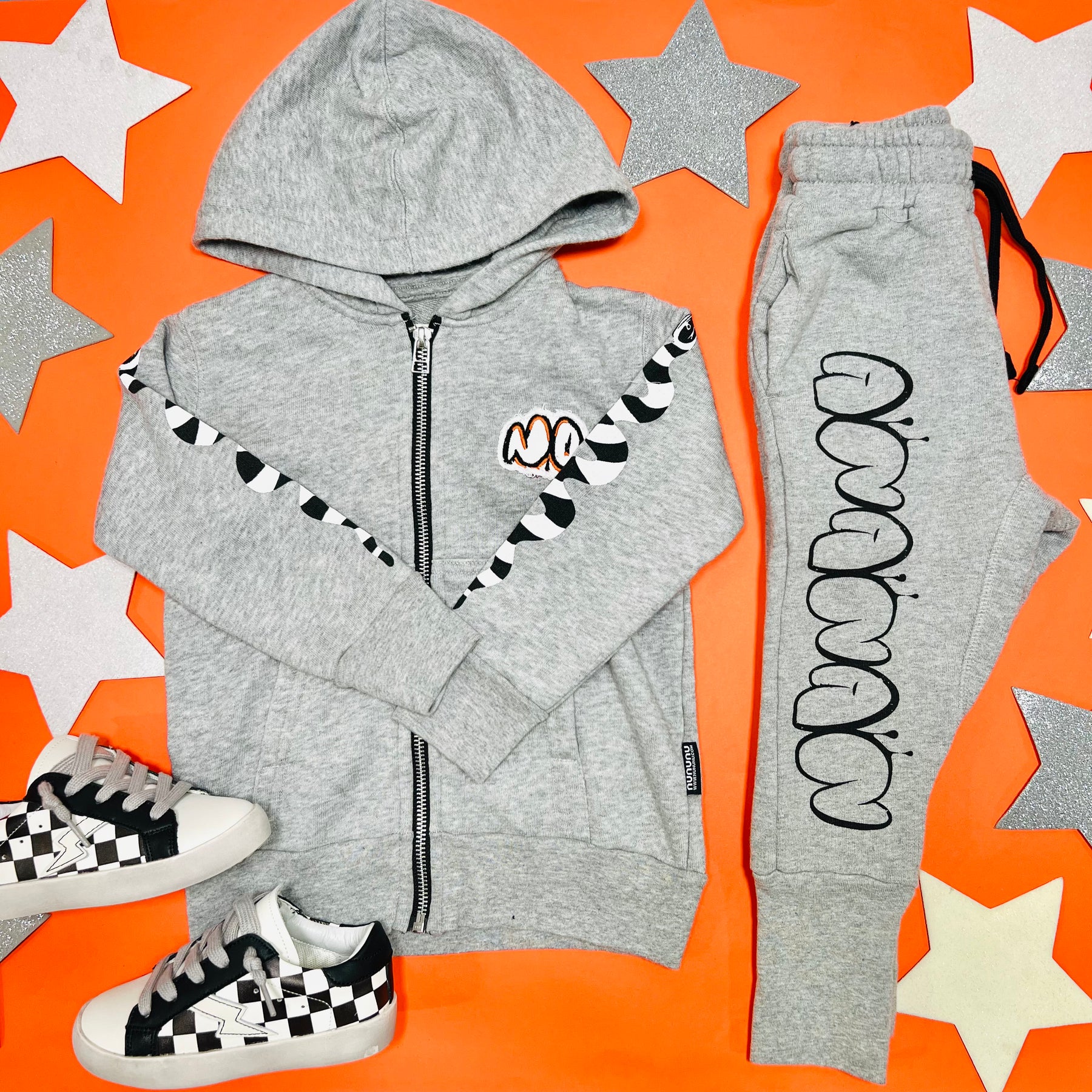 BUBBLY NO ZIP UP HOODIE