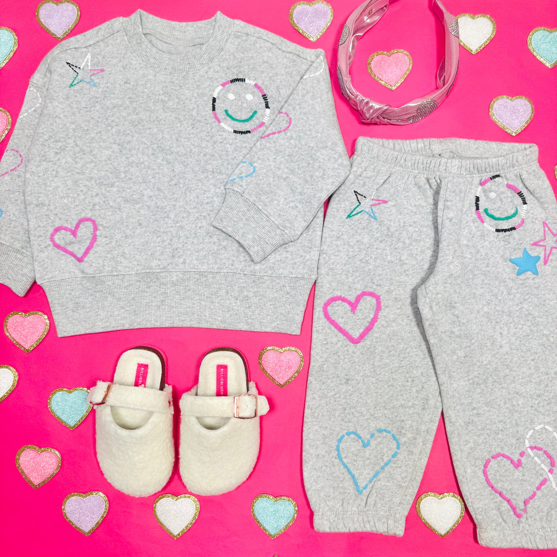 WINTER LOVE SWEATPANTS