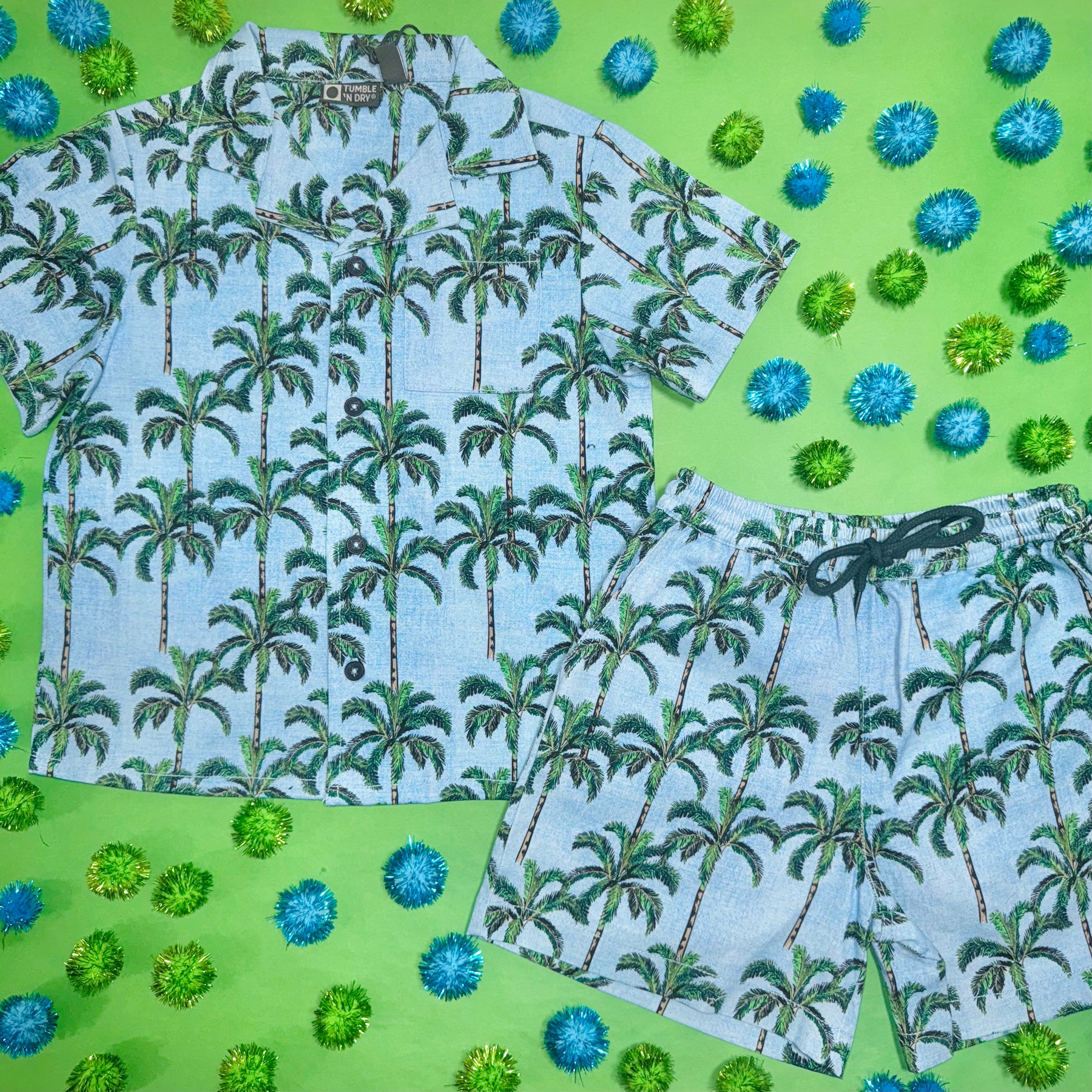 PALM ISLAND DENIM BUTTON DOWN TOP