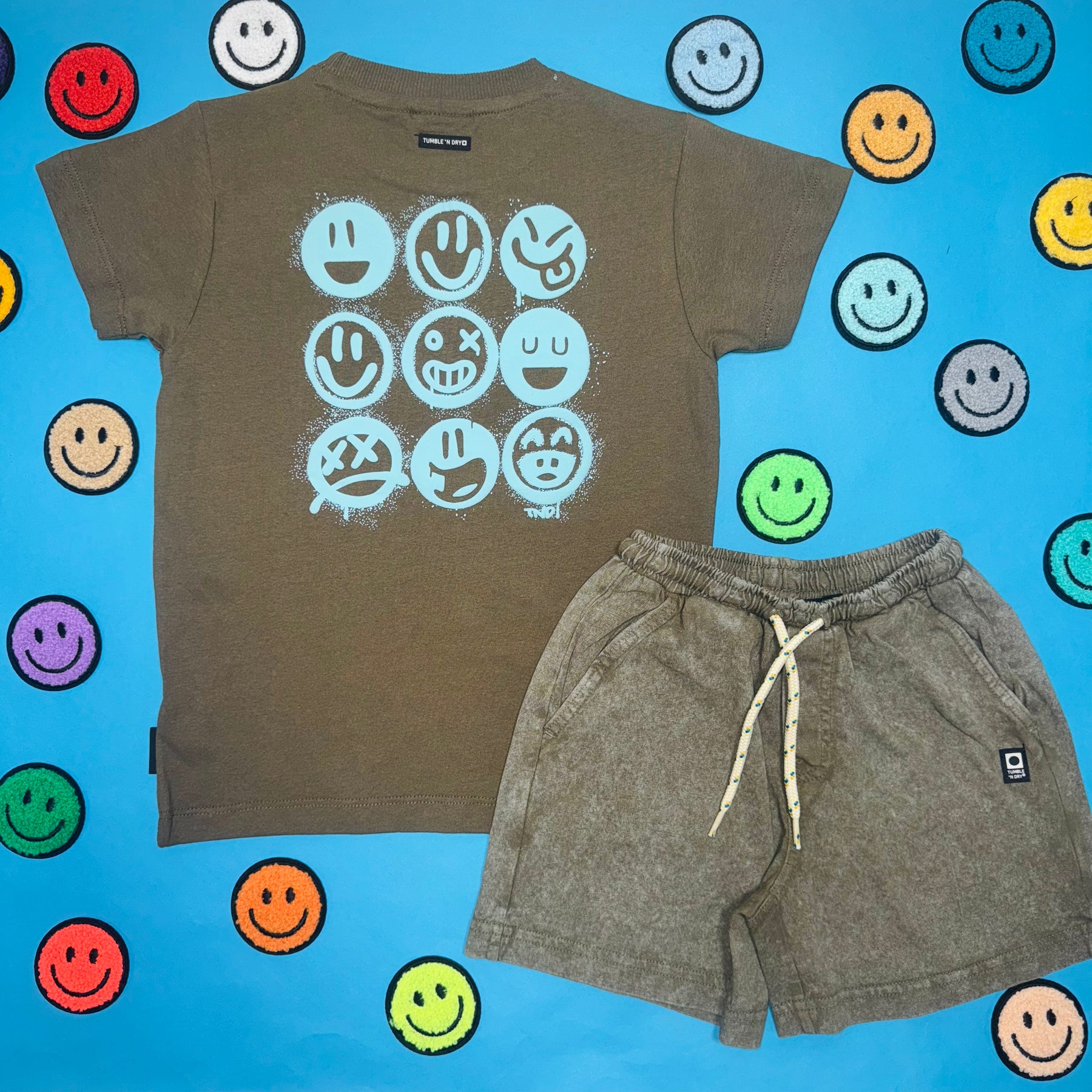 SHORELINE SHORTS - TUMBLE 'N DRY - SHORTS