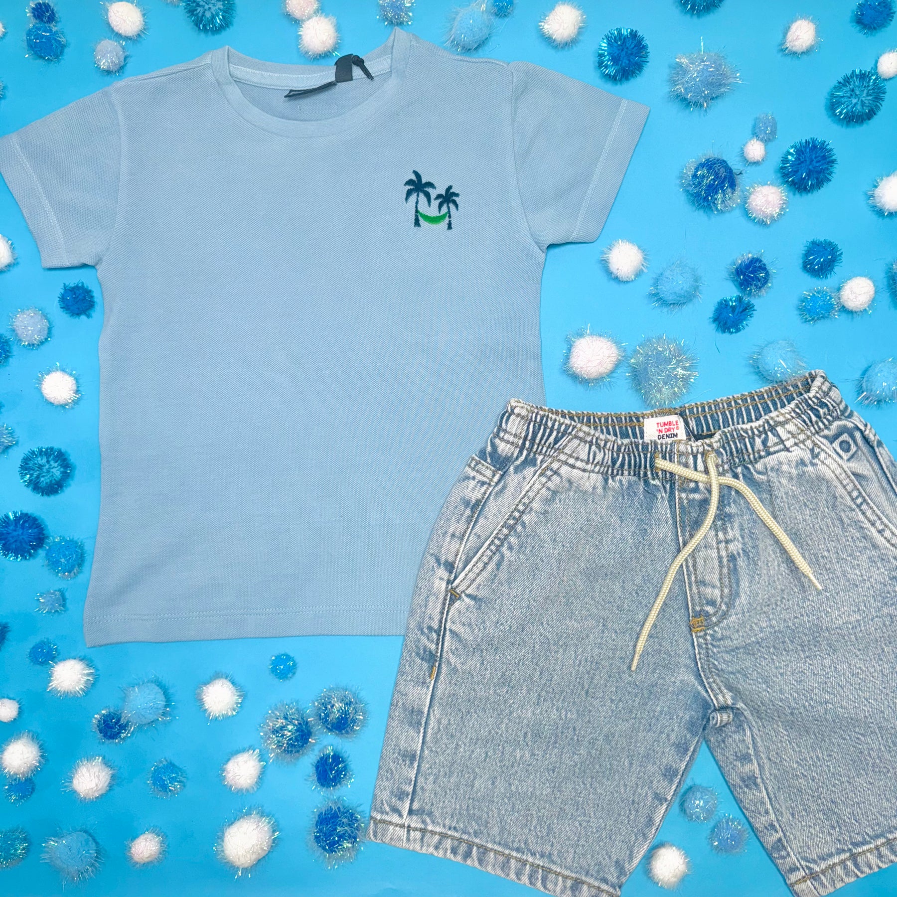 LIGHT VINTAGE WASH DENIM SHORTS