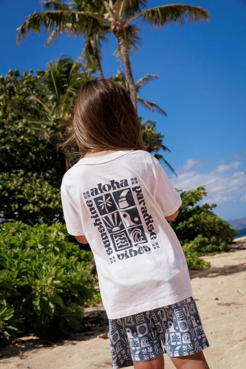 ALOHA SUNSHINE VIBES TSHIRT (PREORDER) - SHORT SLEEVE TOPS
