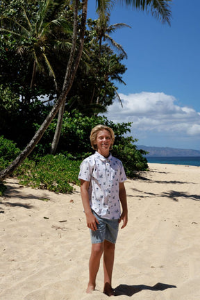 ISLAND PALM TREES BUTTON DOWN TOP - FEATHER 4 ARROW