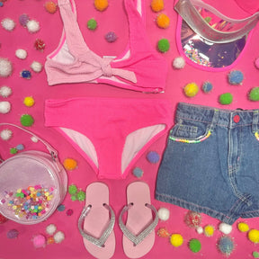 NEON EMBROIDERED DENIM SHORTS - BILLIEBLUSH