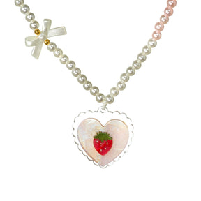 STRAWBERRY HEART PEARL NECKLACE (PREORDER) - LILIES & ROSES