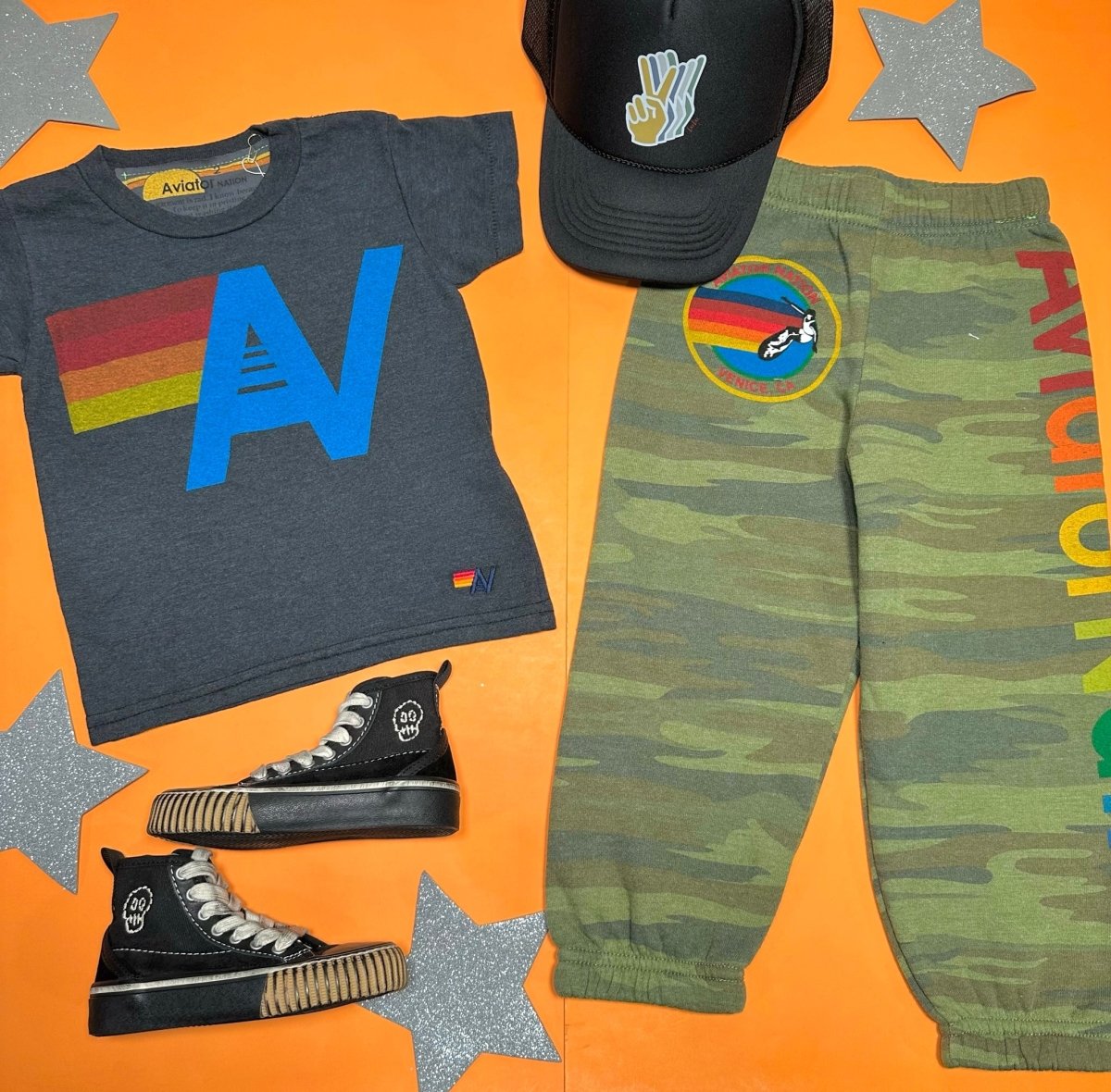 AV LOGO TSHIRT - SHORT SLEEVE TOPS