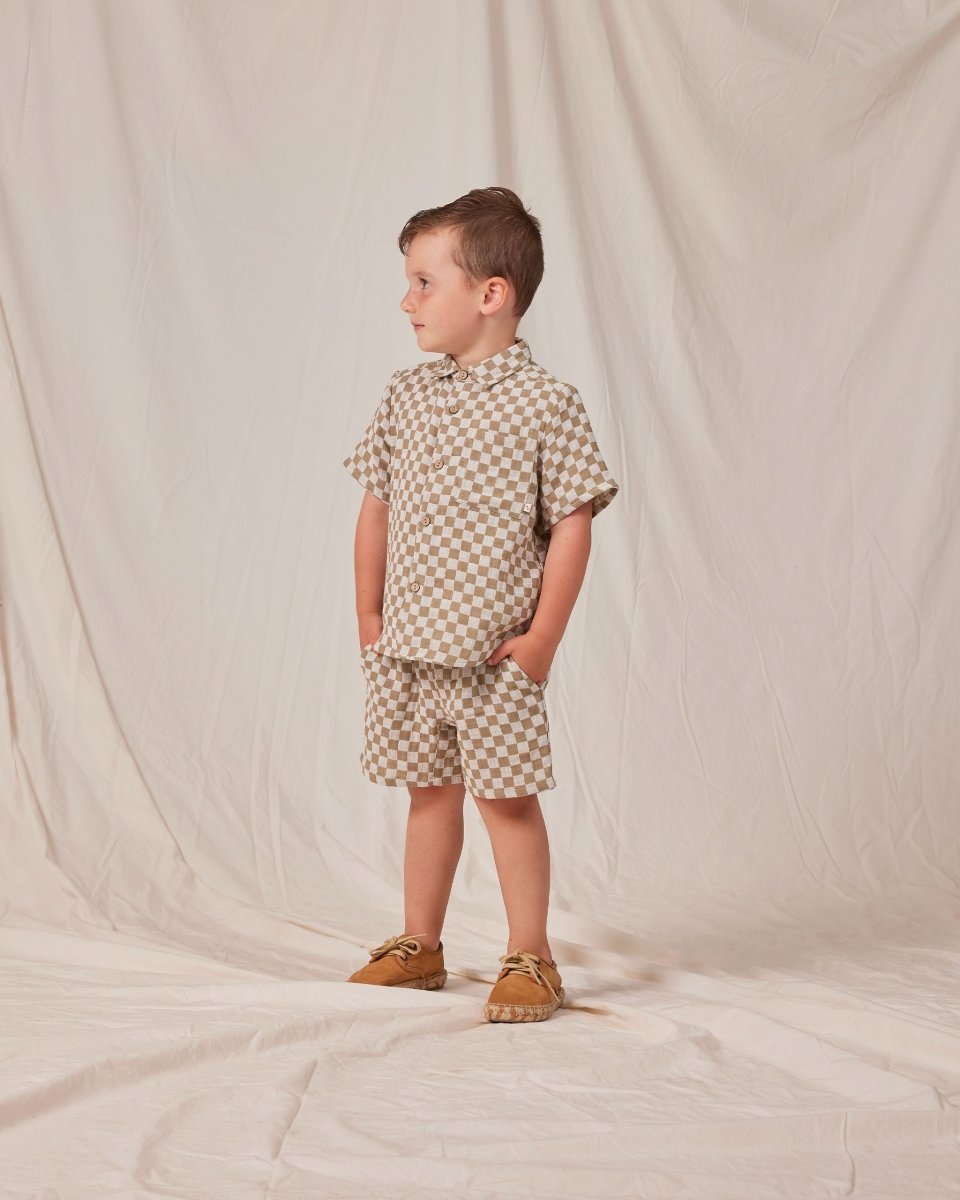 CHECK SHORT SLEEVE BUTTON DOWN TOP - BUTTON DOWNS