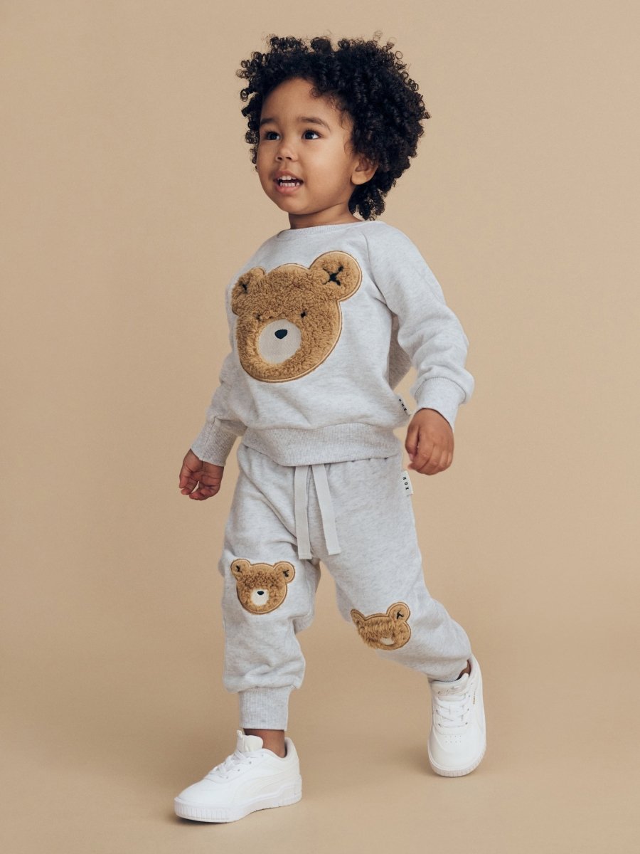 FUZZY HUX BEAR SWEATSHIRT AND SWEATPANTS SET - HUXBABY