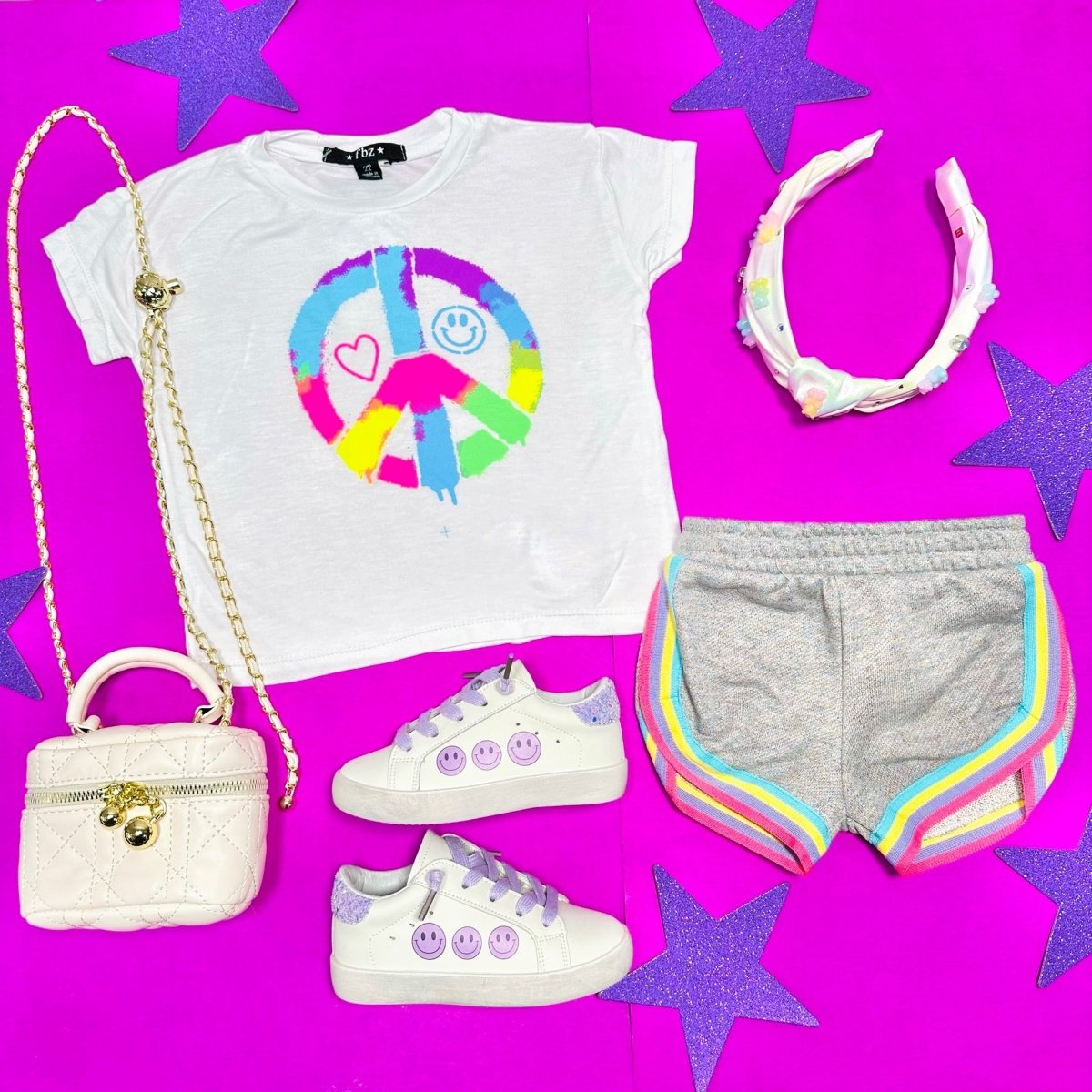 PEACE SIGN GRAFFITI TSHIRT - SHORT SLEEVE TOPS