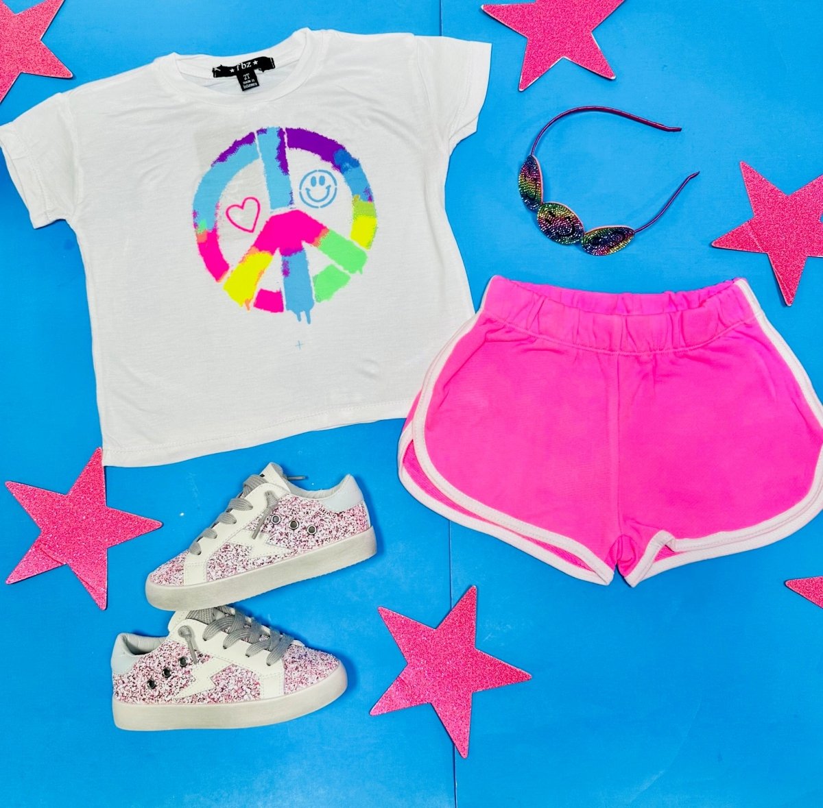 PEACE SIGN GRAFFITI TSHIRT - SHORT SLEEVE TOPS